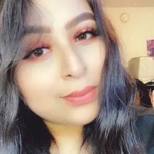 Meet your Posher, Dayana